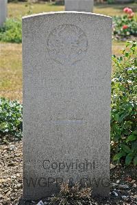 St. Sever Cemetery Rouen - Pickering, Arthur