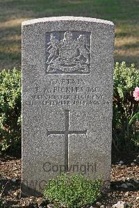 St. Sever Cemetery Rouen - Pickles, Frederick Arthur