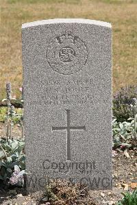 St. Sever Cemetery Rouen - Poole, Harold Codling