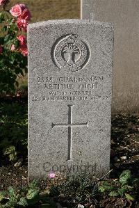 St. Sever Cemetery Rouen - Pugh, Arthur