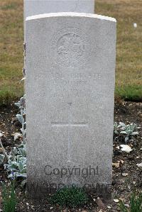 St. Sever Cemetery Rouen - Quinn, P