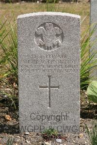 St. Sever Cemetery Rouen - Richardson, Alfred William