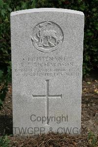 St. Sever Cemetery Rouen - Richardson, Richard Francis