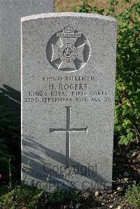 St. Sever Cemetery Rouen - Rogers, H