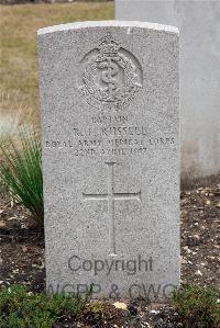 St. Sever Cemetery Rouen - Russell, R F