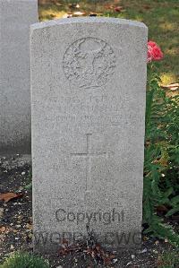 St. Sever Cemetery Rouen - Russell, Thomas Muir
