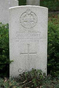 St. Sever Cemetery Rouen - Scott, Joseph