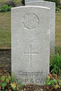 St. Sever Cemetery Rouen - Scott, Robert
