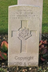 St. Sever Cemetery Rouen - Sellen, Alfred William