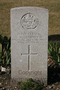 St. Sever Cemetery Rouen - Sherwood, F R