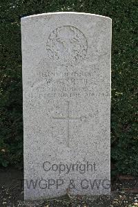 St. Sever Cemetery Rouen - Smith, William Watson