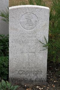 St. Sever Cemetery Rouen - Smith, William