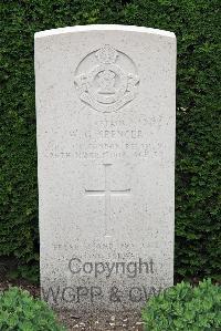 St. Sever Cemetery Rouen - Spencer, Walter George