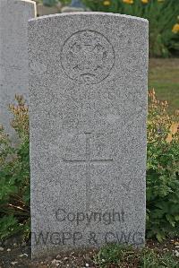 St. Sever Cemetery Rouen - Staples, Edmund