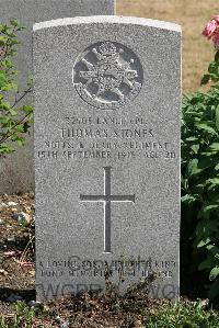 St. Sever Cemetery Rouen - Stones, Thomas
