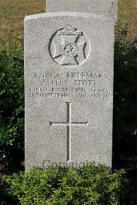 St. Sever Cemetery Rouen - Stott, Albert