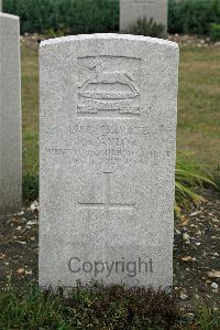St. Sever Cemetery Rouen - Taylor, R
