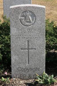 St. Sever Cemetery Rouen - Tedd, A E