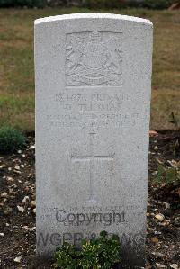St. Sever Cemetery Rouen - Thomas, D