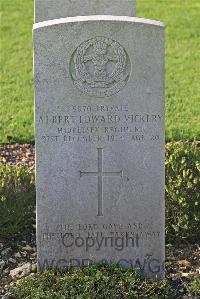 St. Sever Cemetery Rouen - Vickery, Albert Edward