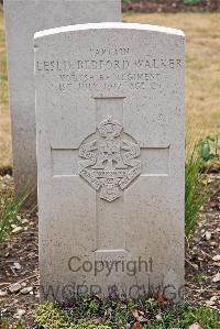 St. Sever Cemetery Rouen - Walker, Leslie Bedford