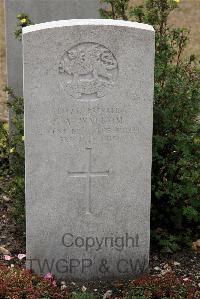 St. Sever Cemetery Rouen - Walkom, G A