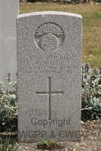 St. Sever Cemetery Rouen - Walsh, P