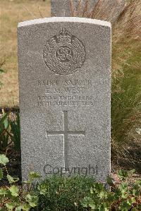 St. Sever Cemetery Rouen - West, E M