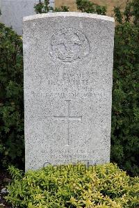 St. Sever Cemetery Rouen - White, Henry Charles