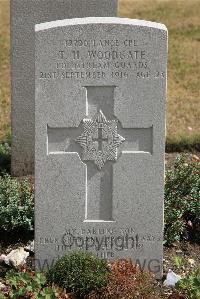 St. Sever Cemetery Rouen - Woodgate, T H