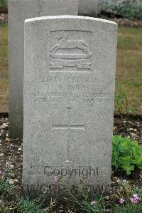 St. Sever Cemetery Rouen - Wray, Henry Ernest