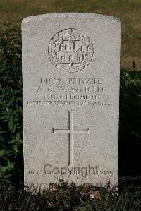 St. Sever Cemetery Rouen - Wright, Arthur George William