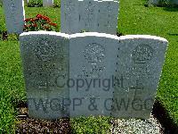 Belgrade War Cemetery - Alabaster, Denys Eric Murton