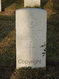 Belgrade War Cemetery - Baker, Eric Holdgate