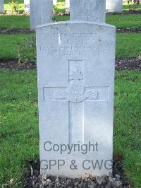 Grangegorman Military Cemetery - Errit, M