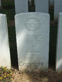 Blighty Valley Cemetery - Autram, J H
