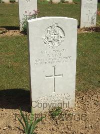 Blighty Valley Cemetery - Bish, W