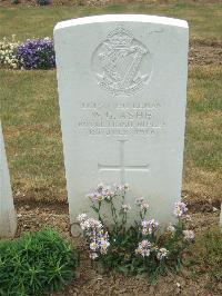 Connaught Cemetery - Ashe, W G
