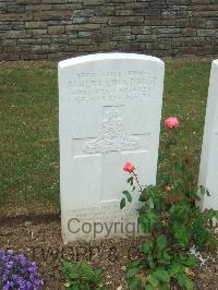 Connaught Cemetery - Dagge, Albert Lima