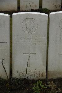 Ancre British Cemetery Beaumont-Hamel - Ambrose, Kennedy