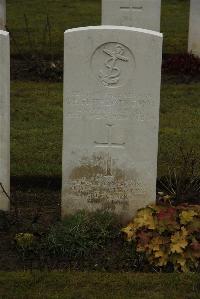 Ancre British Cemetery Beaumont-Hamel - Featherstone, G H