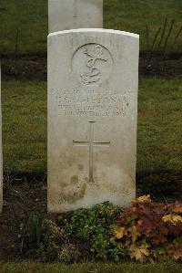 Ancre British Cemetery Beaumont-Hamel - Gazeley, H