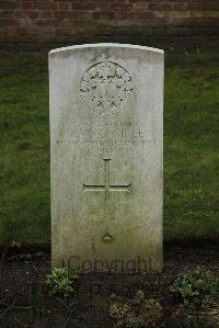 Ancre British Cemetery Beaumont-Hamel - McGonigle, David