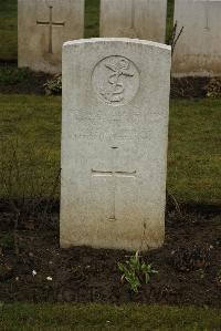 Ancre British Cemetery Beaumont-Hamel - McNie, M