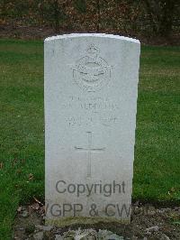 Reichswald Forest War Cemetery - Alderton, Stanley Victor