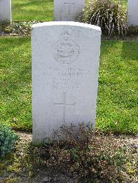 Reichswald Forest War Cemetery - Amphlett, William Victor