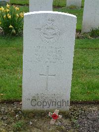 Reichswald Forest War Cemetery - Angles, William George