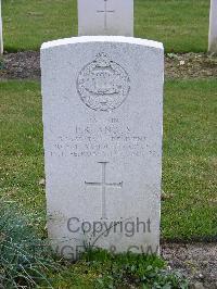 Reichswald Forest War Cemetery - Angus, Peter Richardson