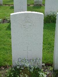 Reichswald Forest War Cemetery - Ashwell, Robert Hugh