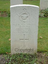 Reichswald Forest War Cemetery - Ayres, Alfred